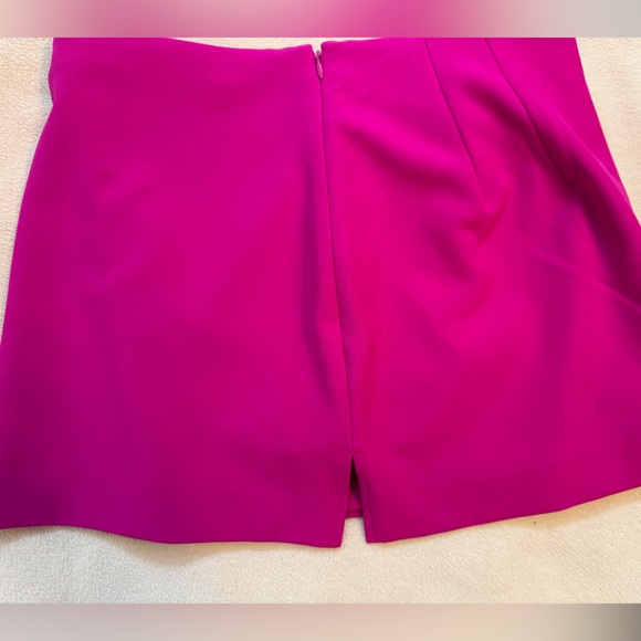 NWT Express Editor Lined Skirt Skort, size 10, Hot Pink - Picture 5 of 10